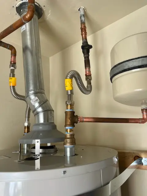 Water heater installation and plumbing repair in Paragould